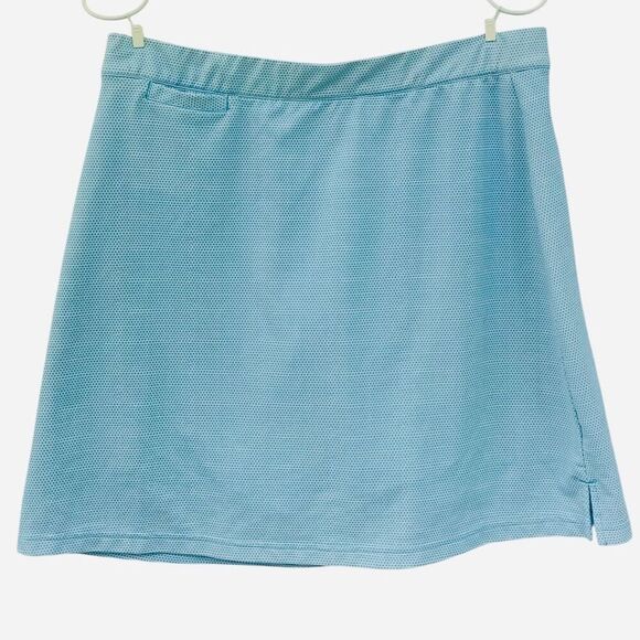 Peter Millar Blue Polka Dot Golf Skort Size M Built-In Shorts UPF 50+ Wicking Pe - Picture 2 of 6